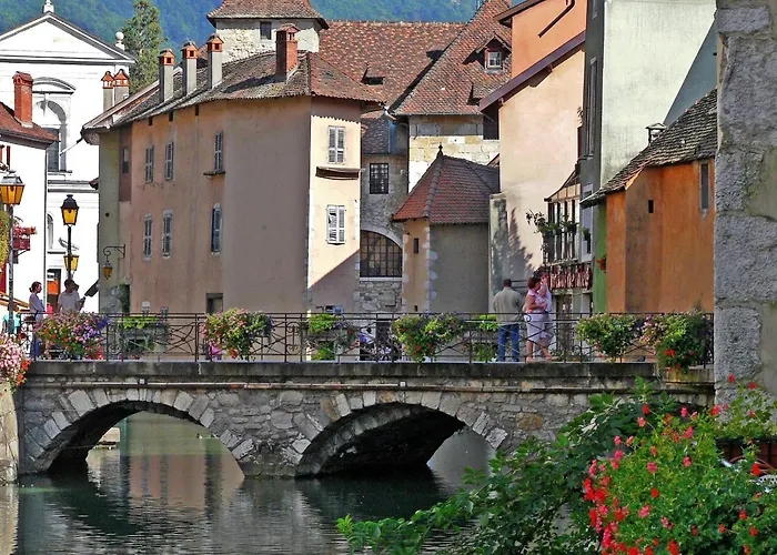 La Marmotte: 2 Persons, Center And Lake, 3*